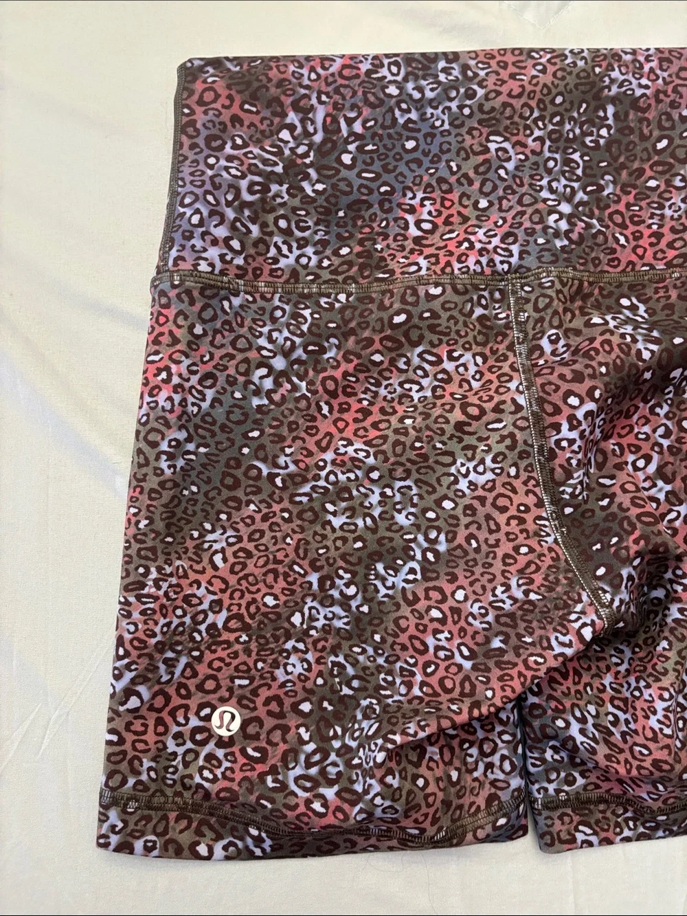 Lulu lemon Leopard Print High-Waist Biker Shorts - Purple, green and rust